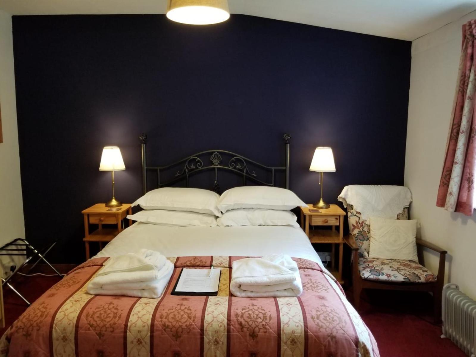 Glenan Lodge Self Catering Tomatin Esterno foto